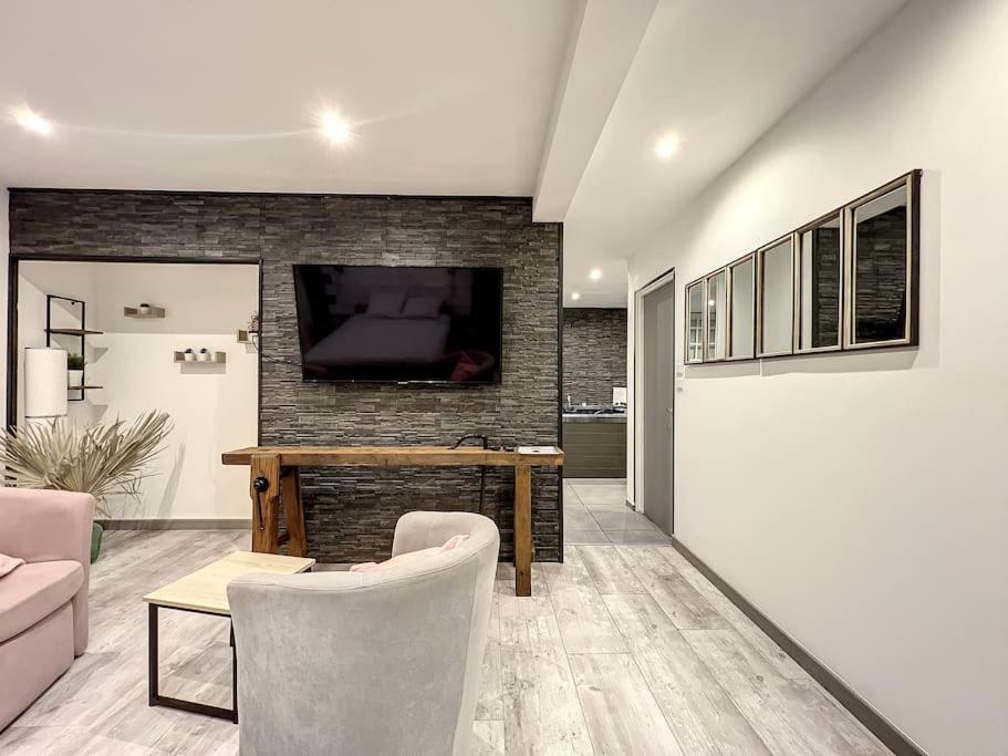 Dream Loft Jacuzzi - Sauna Brest Esterno foto