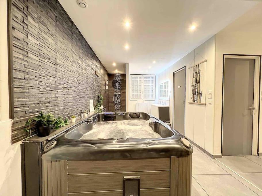 Dream Loft Jacuzzi - Sauna Brest Esterno foto